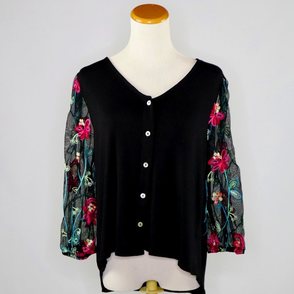 Kim & Cami Black sweater with sheer sleeves